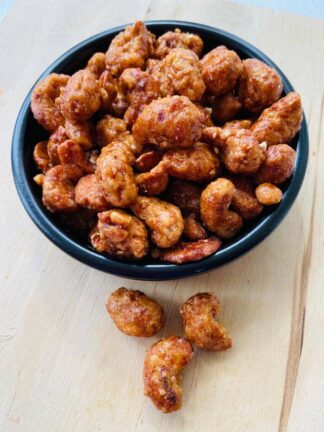 Honey Roasted Cinnamon Cashews
