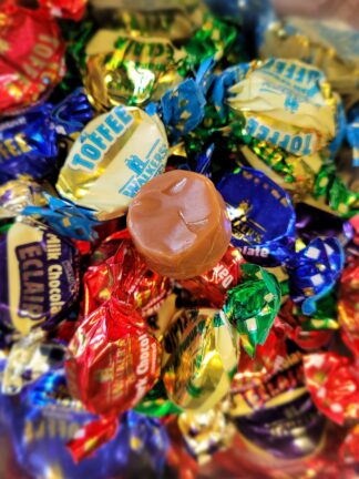 Walkers Non-such Assorted Toffees & Eclairs